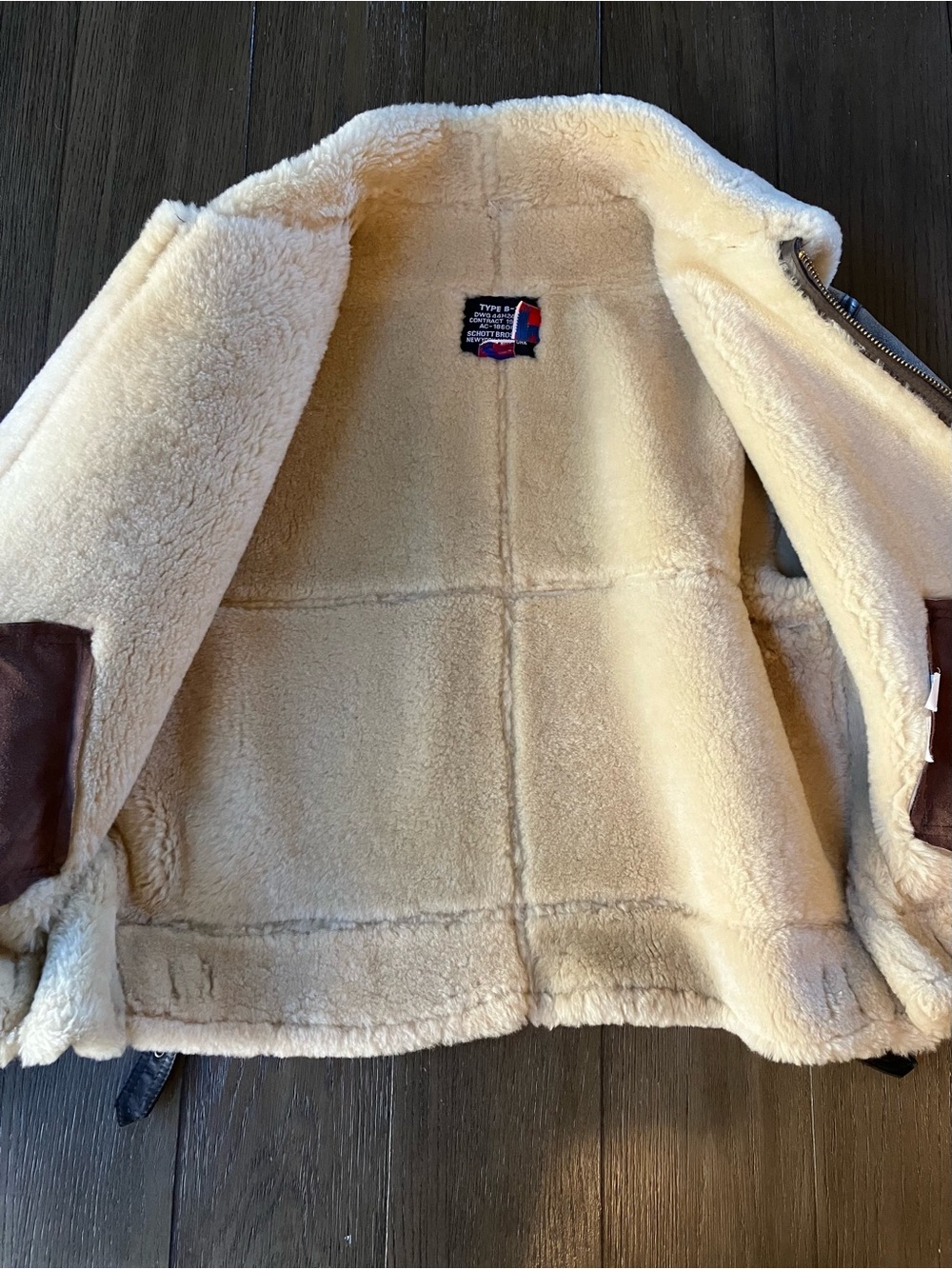 Schott NYC Classic B-3 Sheepskin Leather Bomber Jacket - Picture 6 of 16